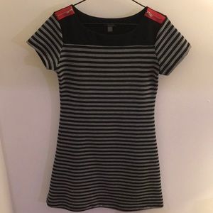 Fitted striped dress
